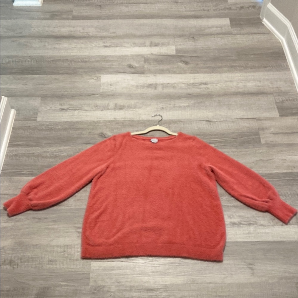 Chico's Women’s strawberry Blush Super Soft Fluffy Fuzzy sweater Size 2 (Large)